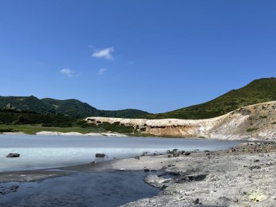 Экскурсия на Головнинский клиф и кальдеру вулкана Головнина