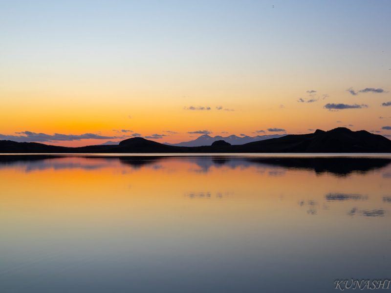 обзорная поездка по центральной части острова Кунашир: Чертов палец, оз. Лагунное, скальный комплекс "Собачка"