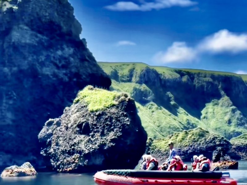 Морская прогулка «Вокруг полуострова Чирип» с высадкой на Марсовом Поле