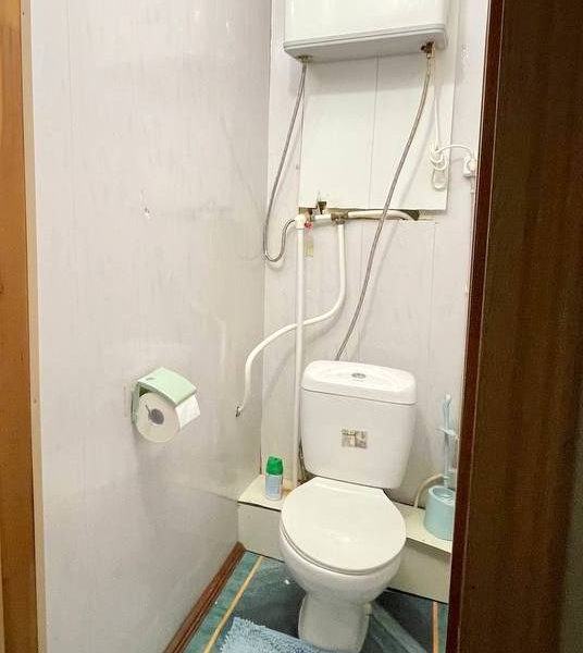 Уютная однокомнатная квартира в центре Южно-Курильска посуточно (пгт. Южно-Курильск, ул. 60 лет ВЛКСМ, д. 6а)